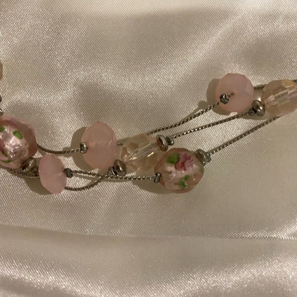 NWT Croft and Barrow Matching Earrings and Necklace. White and Pink. - Picture 5 of 8